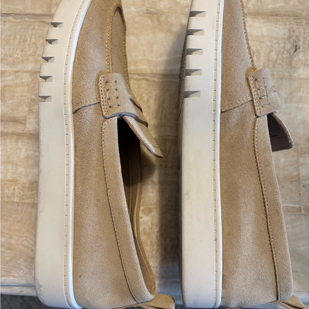 Vionic Tan and White Slip-On Flats